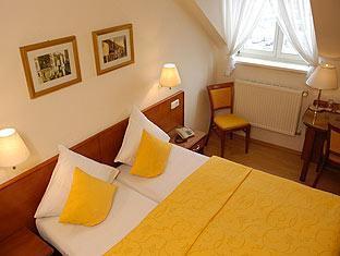 Yel 3* Praga