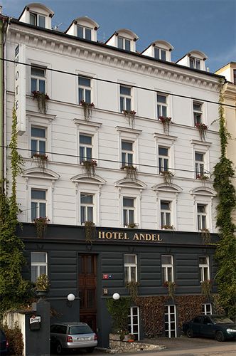 Hotel Yel