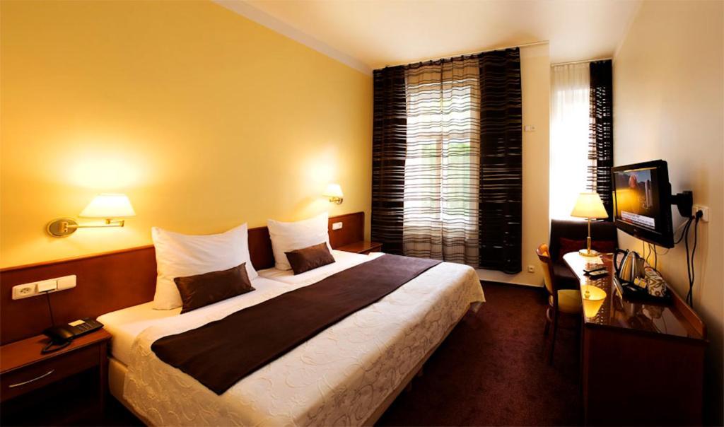 Yel Hotel Praga