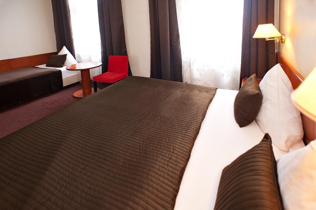 Hotel Yel