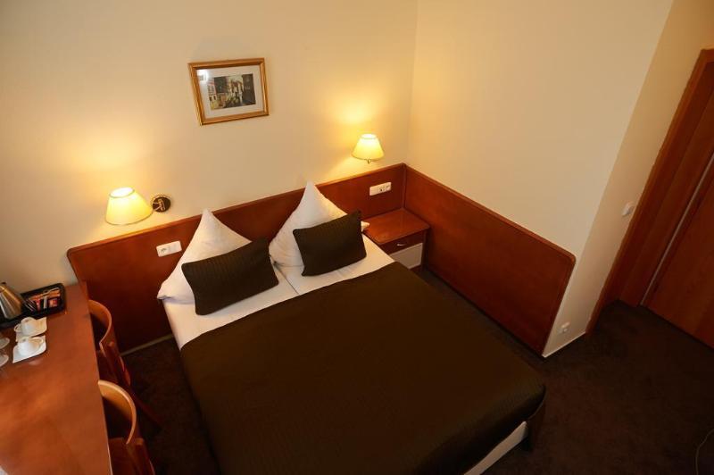 Hotel Yel